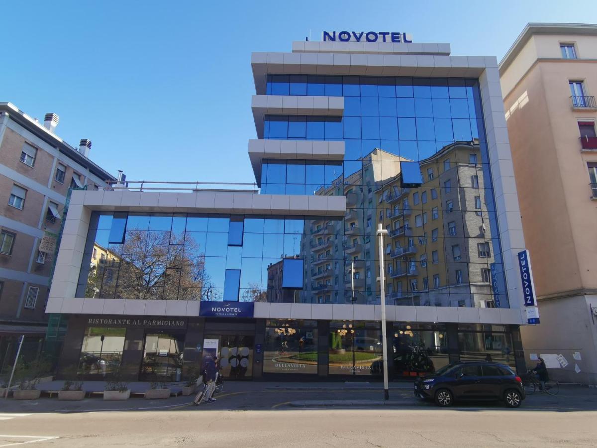 Novotel Parma Centro Bagian luar foto